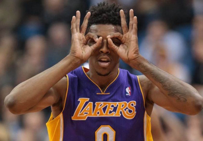 库尼亚破门舍什科失良机 曼联1-1利兹联